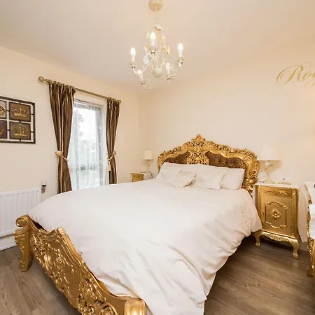 Rowan Park Lodge-2